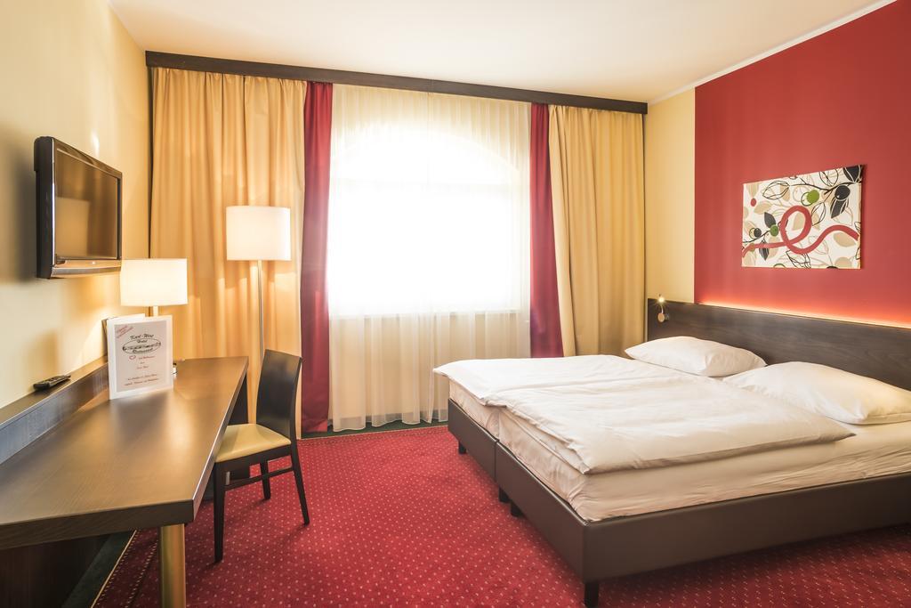 Hotel Karl-Wirt Perchtoldsdorf Eksteriør bilde